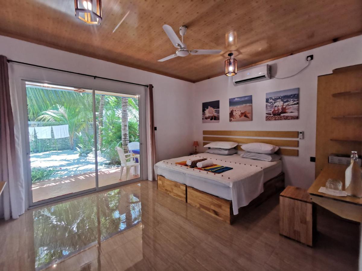 Blue Water Thoddoo Inn Εξωτερικό φωτογραφία