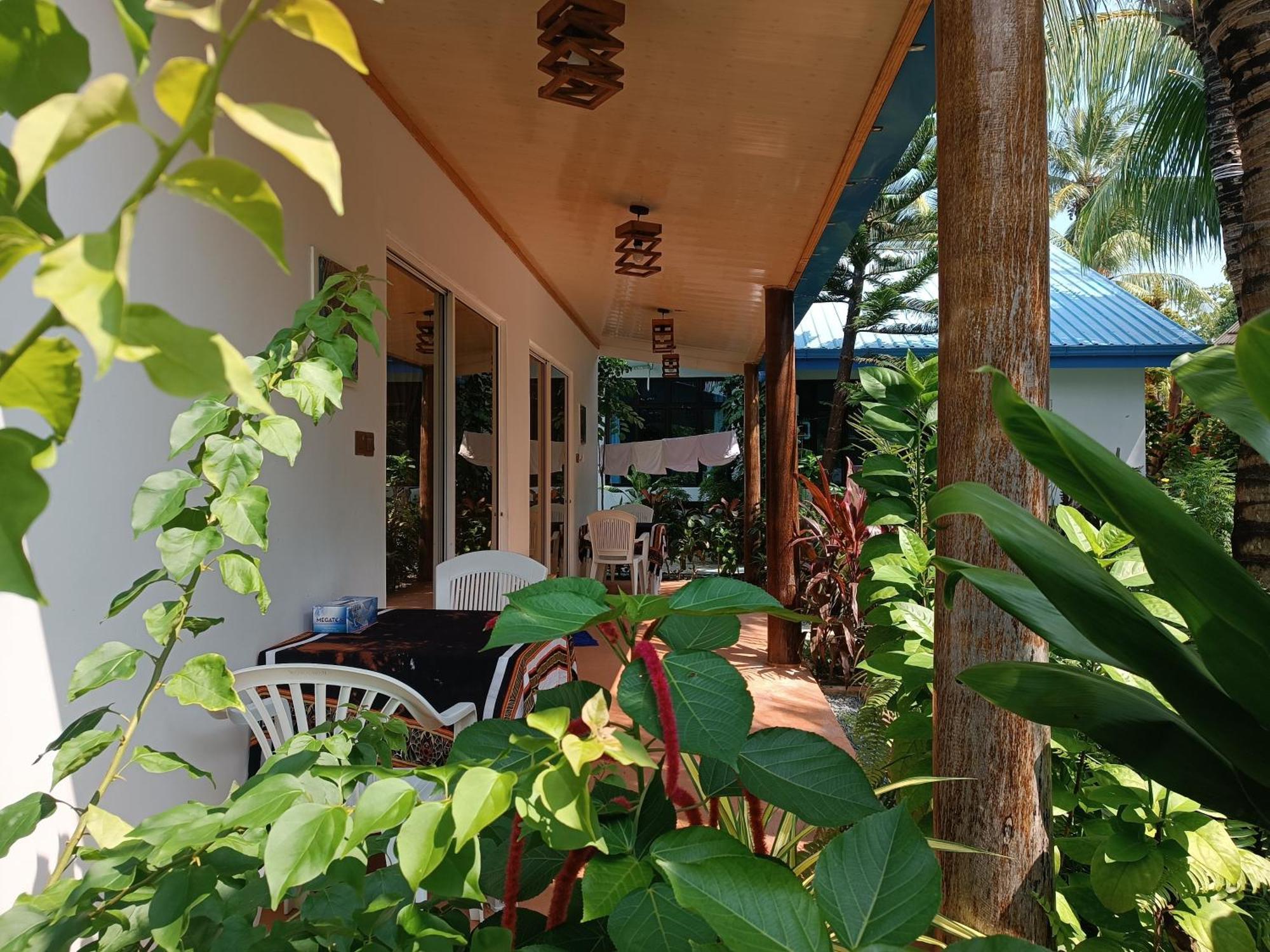 Blue Water Thoddoo Inn Δωμάτιο φωτογραφία
